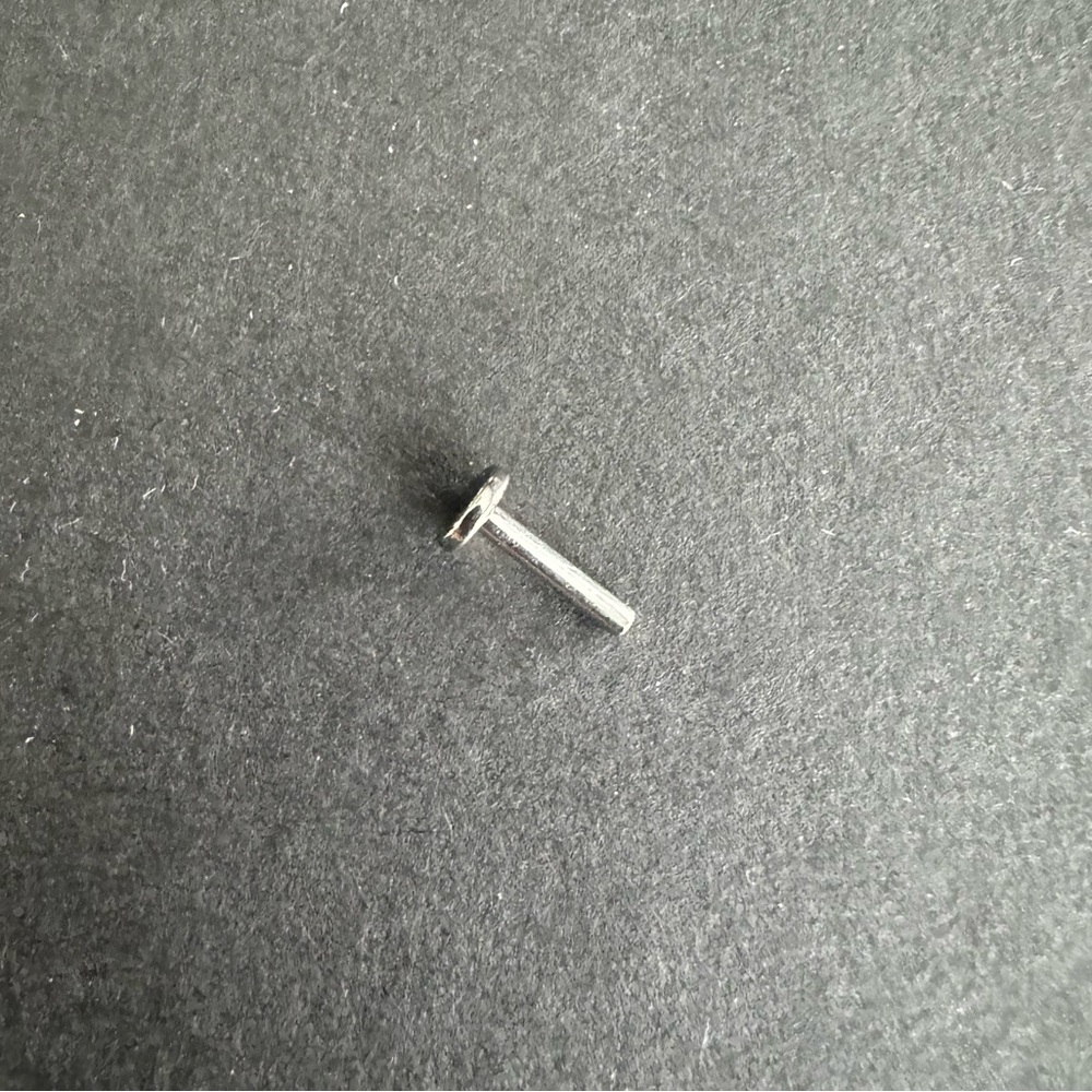 Anatometal 16g / 7mm Length Threaded Post